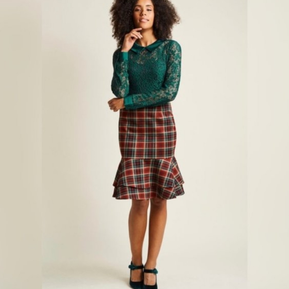 ModCloth Tiered Pencil Skirt
